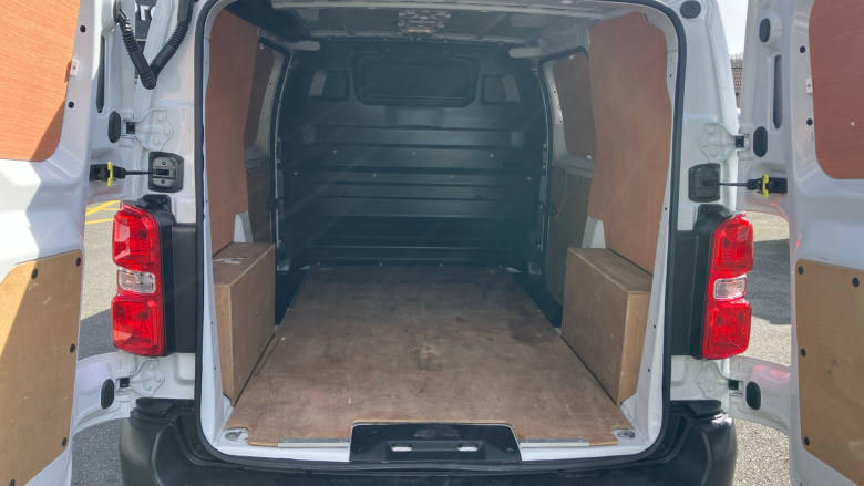Vauxhall Vivaro L1 Diesel 1.5 Turbo D 120 Prime H1 Van